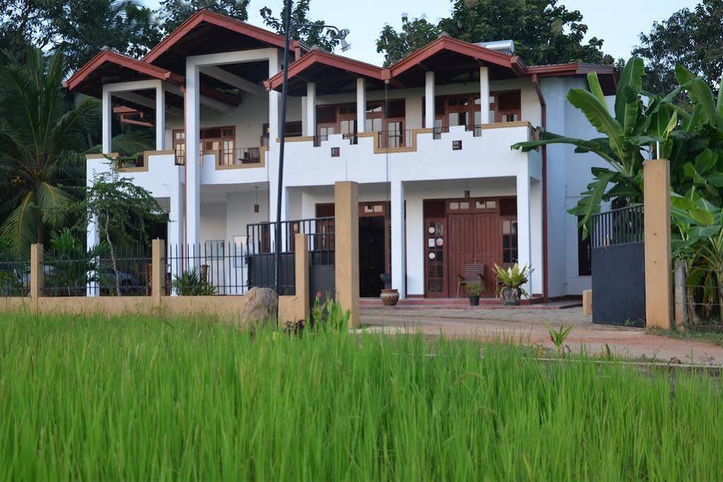 Niwahana Holiday Residence Анурадхапура Экстерьер фото